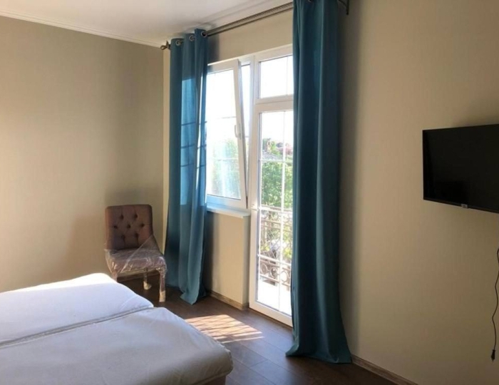 Стандарт 2-местный 2-комнатный стандарт с балк. - Отель «Аурус» Сухум